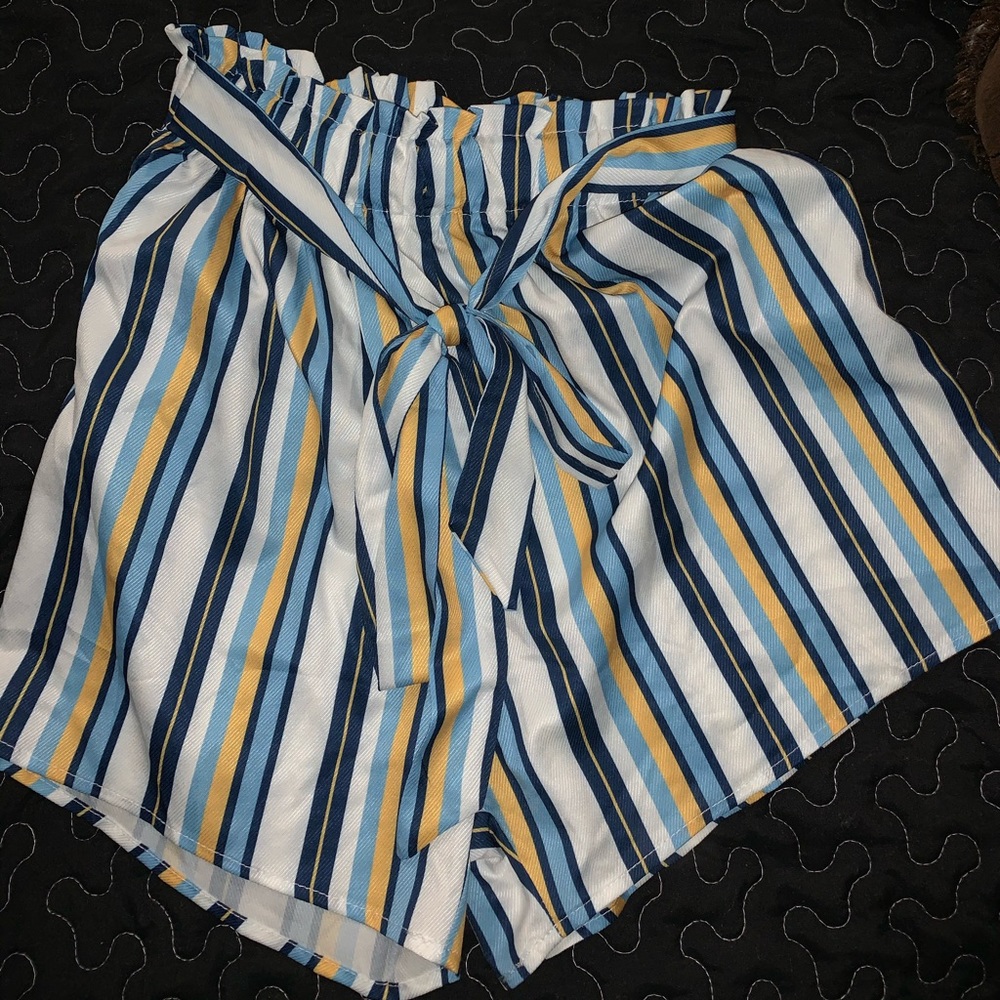 Flowy shorts